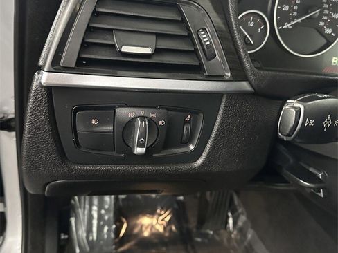 Used 2016 BMW 428i xDrive Convertible image 14