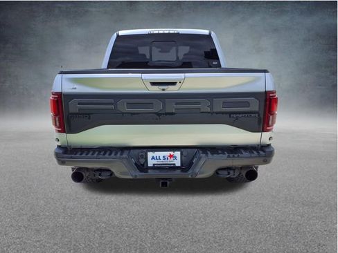 Used 2019 Ford F150 Raptor w/ Equipment Group 802A Luxury AWD/4WD image 7