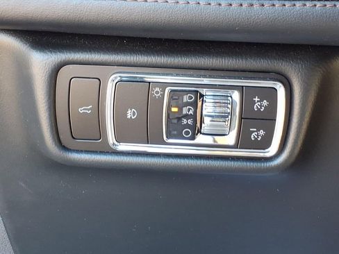 Used 2023 Lincoln Aviator Reserve w/ Equipment Group 201A image 16