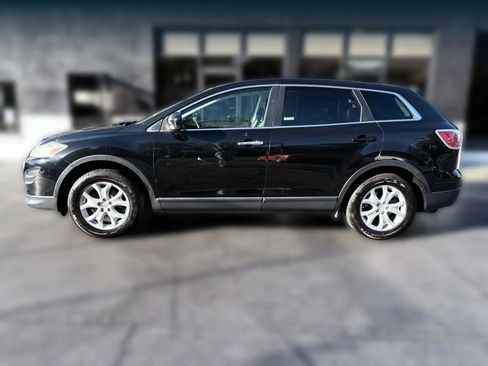 Used 2011 MAZDA CX-9 Touring w/ Moonroof & Bose Audio Pkg image 2