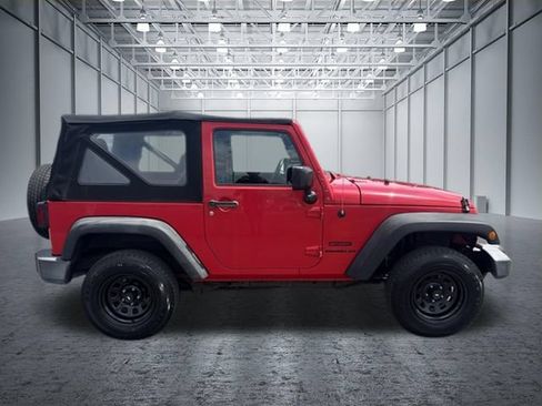Used 2015 Jeep Wrangler Sport w/ Connectivity Group AWD/4WD image 6