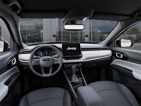 New 2026 Jeep Compass Limited image 14