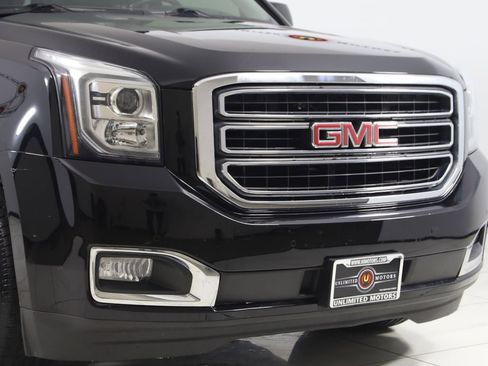 Used 2018 GMC Yukon SLT w/ HD Trailering Package AWD/4WD image 37