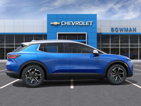 New 2026 Chevrolet Equinox EV LT FWD image 6