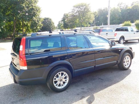 Used 2006 Volvo XC70 image 8