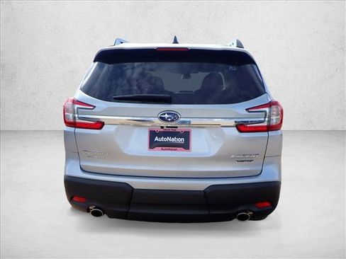 New 2025 Subaru Ascent Limited image 3