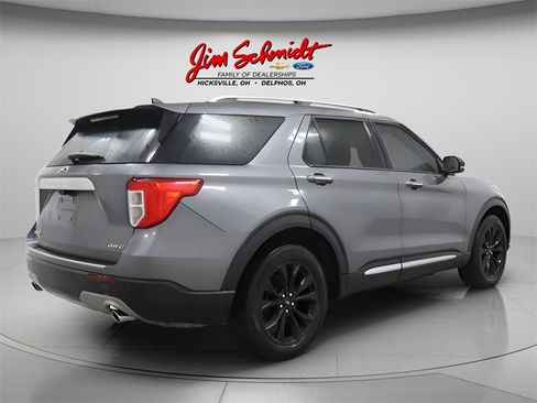Used 2022 Ford Explorer Limited image 6