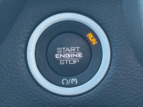 Used 2021 RAM 1500 Big Horn image 18