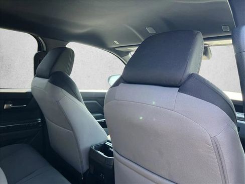 Used 2025 Toyota Tacoma TRD Off-Road image 22