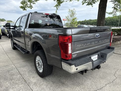 Used 2022 Ford F250 XLT AWD/4WD image 5
