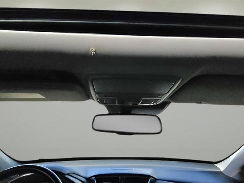 Used 2017 Honda CR-V EX-L image 18