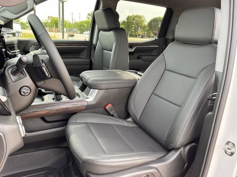 New 2026 GMC Sierra 1500 SLT AWD/4WD image 23