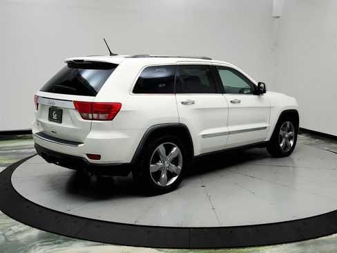 Used 2011 Jeep Grand Cherokee Overland AWD/4WD image 5