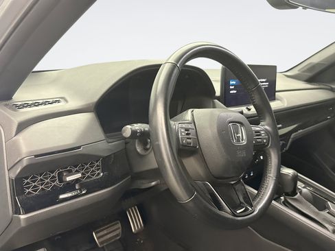 Used 2023 Honda Accord Sport image 7