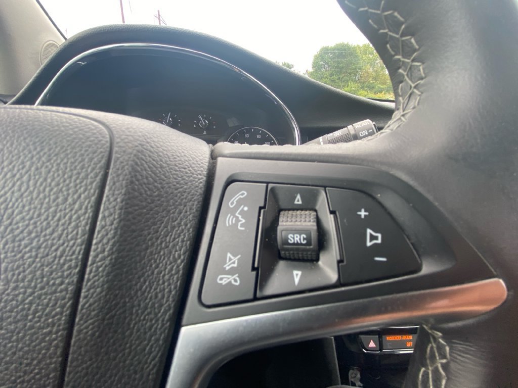 Used 2019 Buick Encore Preferred w/ Safety Package FWD image 20