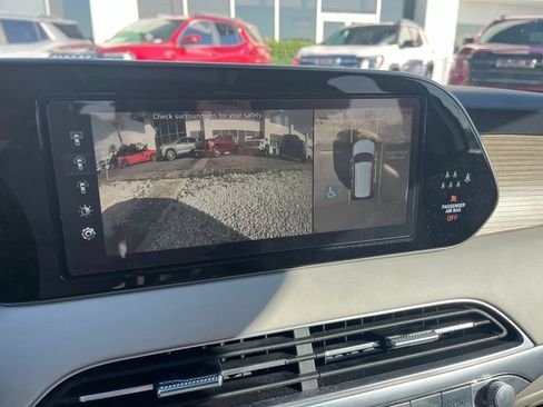 Used 2021 Hyundai Palisade Limited FWD image 17