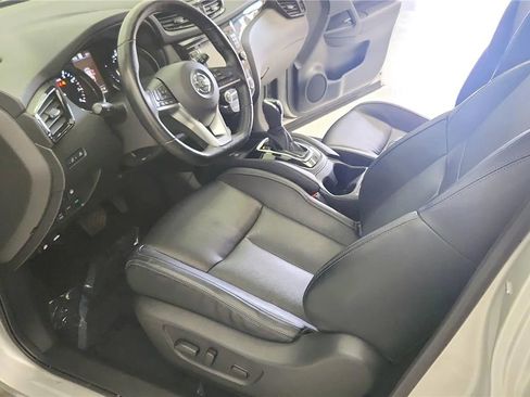 Used 2022 Nissan Rogue Sport SL AWD/4WD image 22