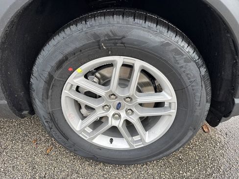 New 2026 Ford Explorer Active w/ Active Comfort Package image 10