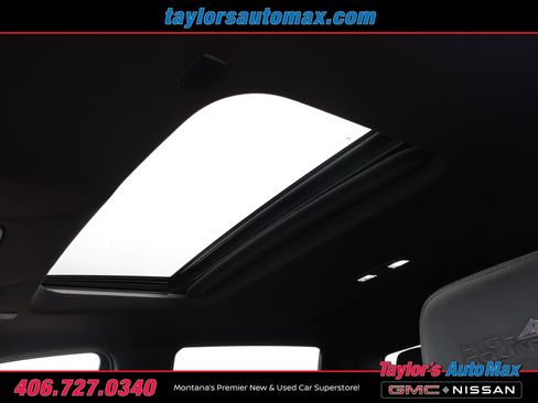 Used 2021 Chevrolet Silverado 1500 High Country image 44