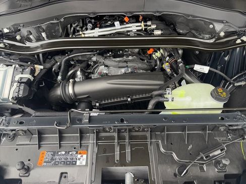 New 2026 Ford Explorer ST-Line image 29