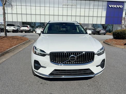 Used 2023 Volvo XC60 B5 Ultimate w/ Protection Package Premier image 5