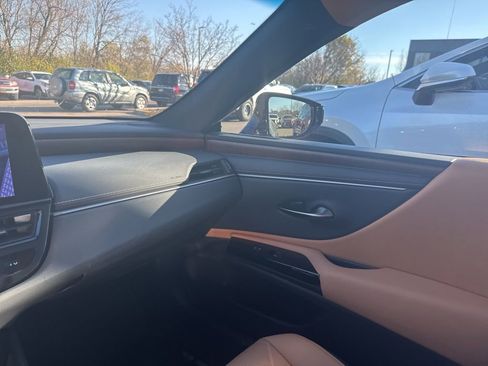 Certified 2024 Lexus ES 350 350 Luxury image 22