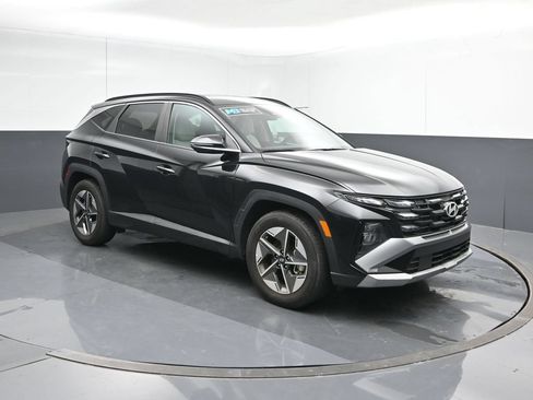 Used 2025 Hyundai Tucson SEL FWD image 7