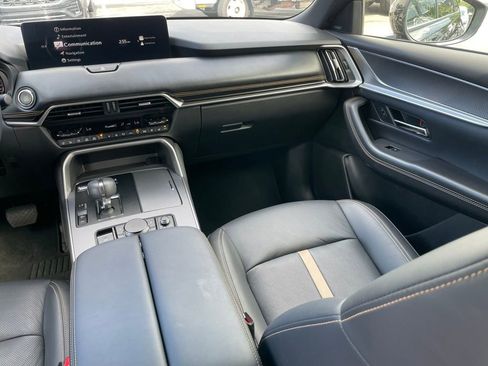 Certified 2024 MAZDA CX-90 3.3 Turbo w/ Premium Plus Pkg image 11