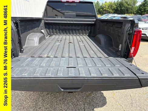 Used 2023 GMC Sierra 2500 Denali w/ Denali Ultimate Package AWD/4WD image 13