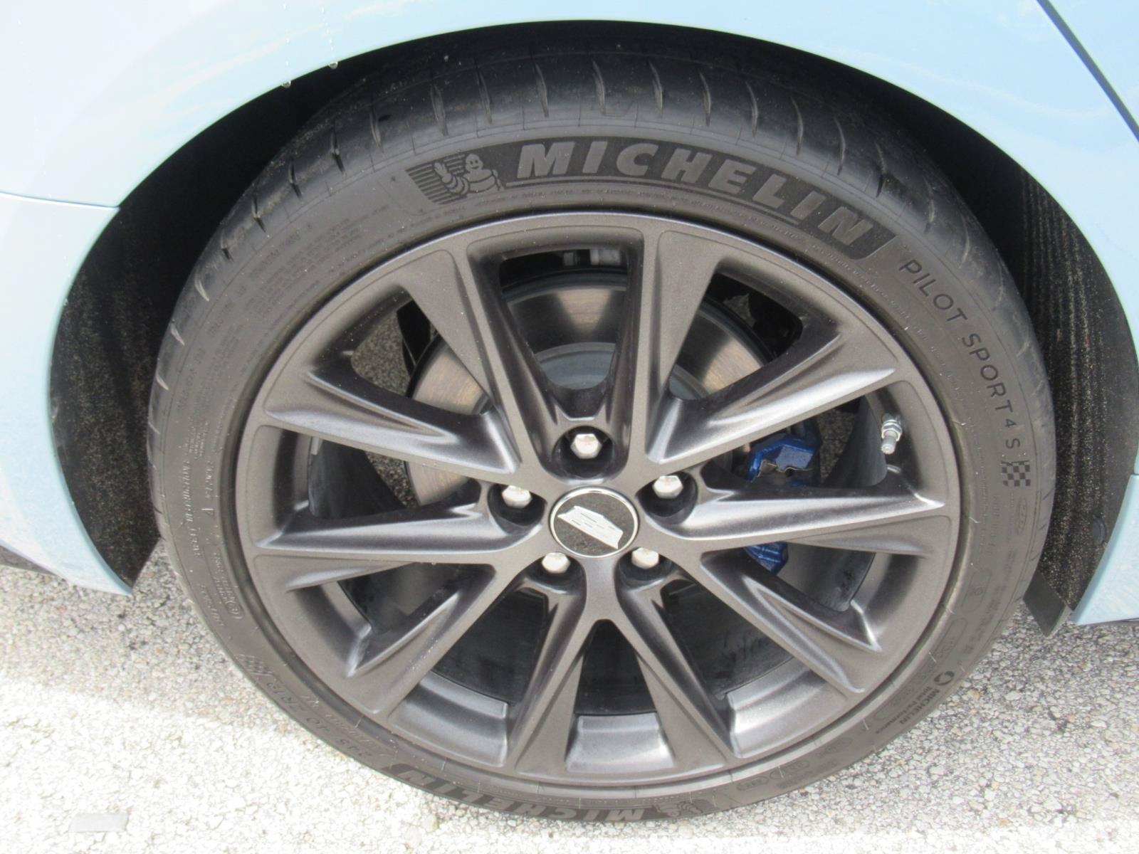 Certified 2025 Cadillac CT5 V w/ Technology Package RWD image 9