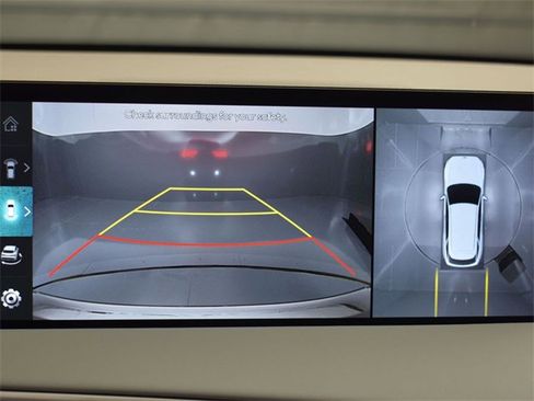 Used 2026 Genesis GV70 2.5T Advanced image 21