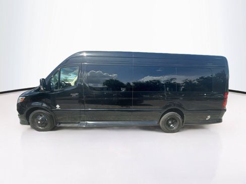 Used 2024 Mercedes-Benz Sprinter 3500 w/ Parking Package image 2