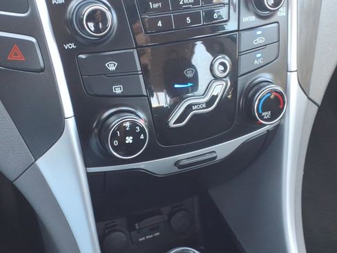 Used 2012 Hyundai Sonata GLS w/ Popular Equipment Pkg image 18