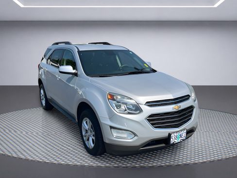 Used 2017 Chevrolet Equinox LT w/ Convenience Package FWD image 10
