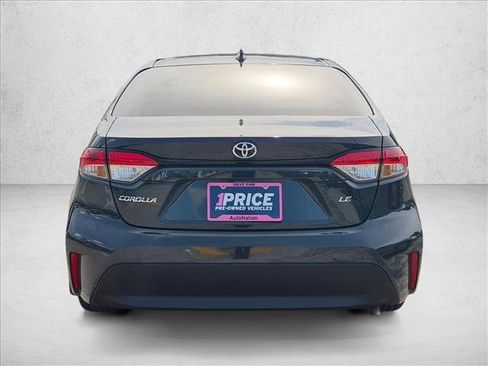 Used 2024 Toyota Corolla LE FWD image 6