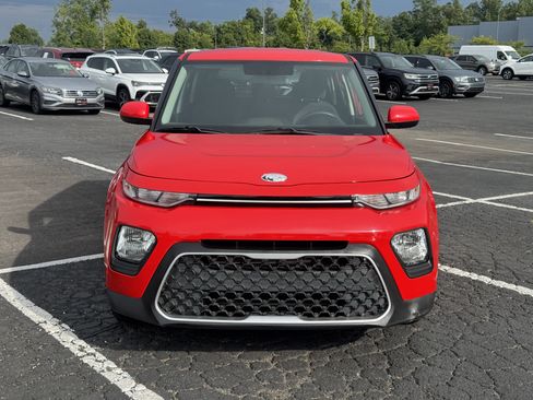 Used 2020 Kia Soul LX FWD image 5