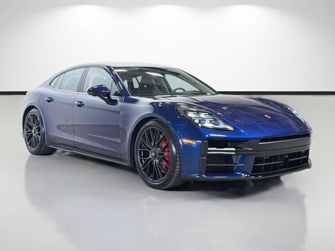 Used 2026 Porsche Panamera GTS AWD/4WD image 6