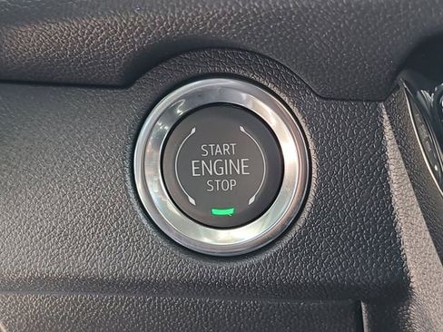 New 2026 Chevrolet Traverse LT image 33