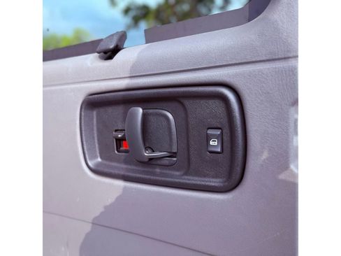 Used 2025 Chevrolet Express 3500 LT w/ LT Preferred Equipment Group RWD image 29