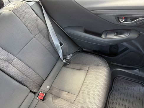 Used 2024 Subaru Outback Premium AWD/4WD image 14