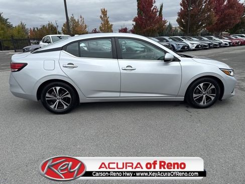 Used 2022 Nissan Sentra SV image 6