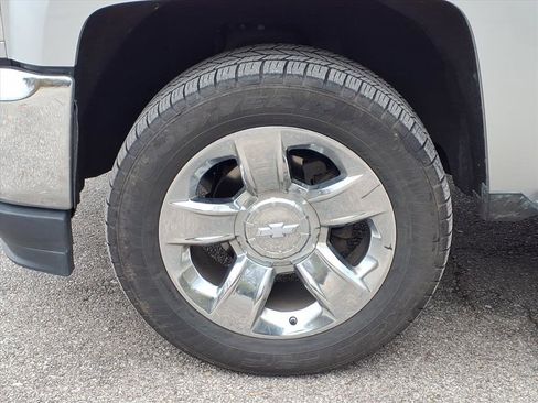 Used 2018 Chevrolet Silverado 1500 LTZ w/ Sport Package image 31