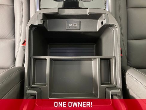 Used 2025 Chevrolet Suburban Z71 w/ Comfort Package image 12