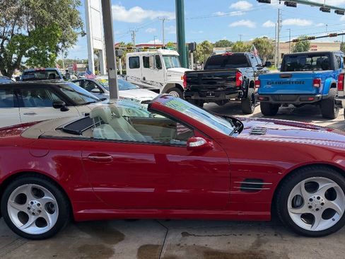 Used 2005 Mercedes-Benz SL 500 image 3