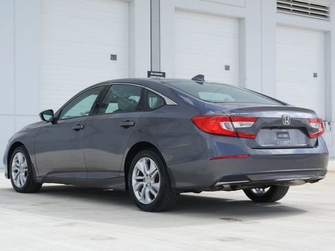 Used 2019 Honda Accord LX image 9
