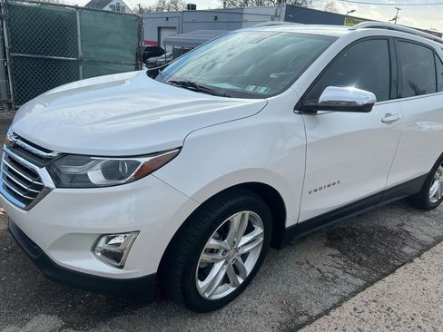Used 2019 Chevrolet Equinox Premier FWD image 1
