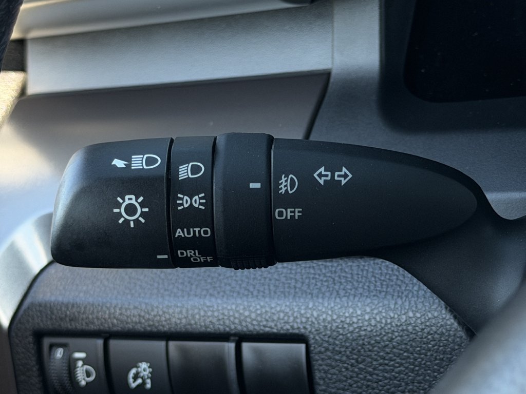 Used 2024 Toyota Tacoma TRD Off-Road AWD/4WD image 21