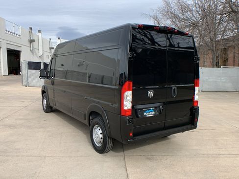 Used 2022 RAM ProMaster 2500 image 3