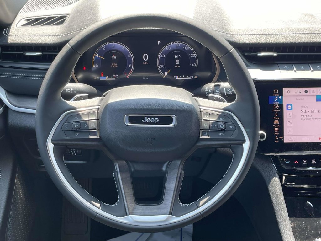 New 2027 Jeep Grand Cherokee 4WD image 22