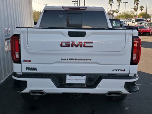 Used 2021 GMC Sierra 1500 AT4 w/ AT4 Premium Package image 7